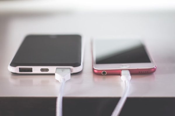 The Truth About Phone Battery Replacement Scams