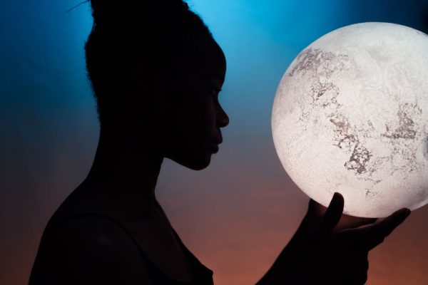 How Moonlight Walks Improve Dream Recall