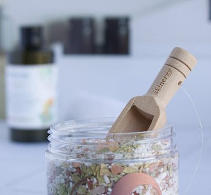 How Salt Therapy Improves Skin Conditions