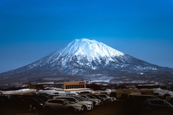 The Best Cars for Ski Instructors