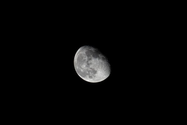 How Moonlight Exposure Regulates Sleep Cycles