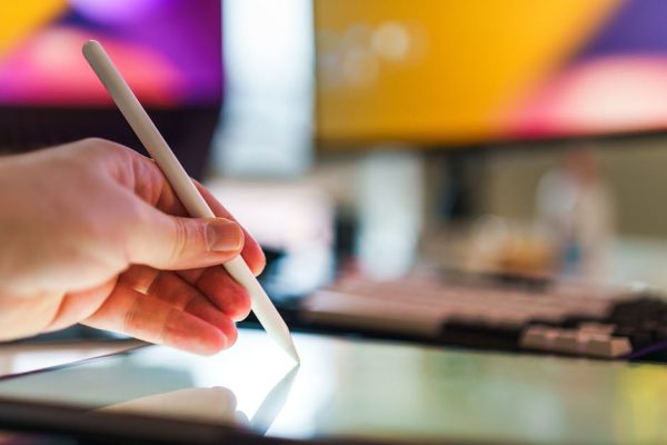 The Best Courses for Mastering Graphic Design Software