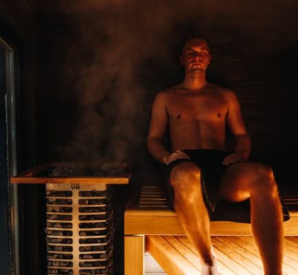 Why Sleeping Naked Improves Reproductive Health