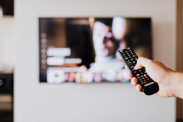 How Smartphones Are Changing TV Viewing