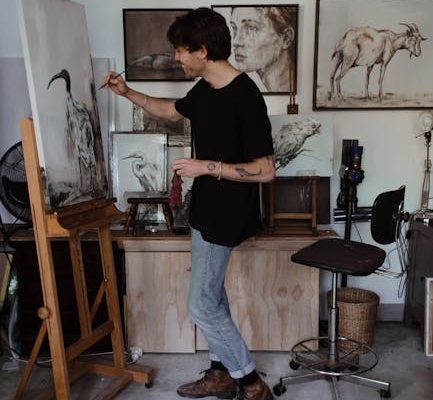 How to Create a Course That Feels Like a Masterpiece