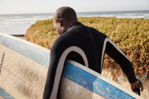 The Pros and Cons of Visa-on-Arrival
