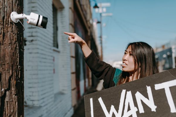 The Best Public Speaking Courses for Shy Individuals