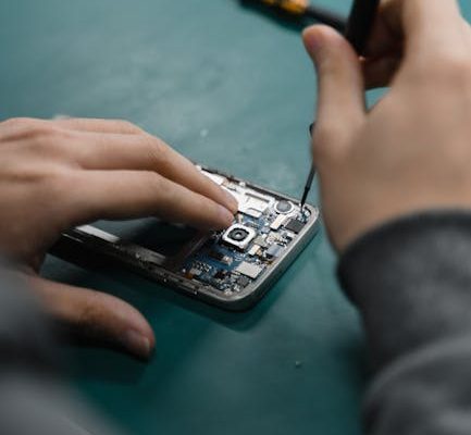 The Rise of DIY Phone Repair Movements