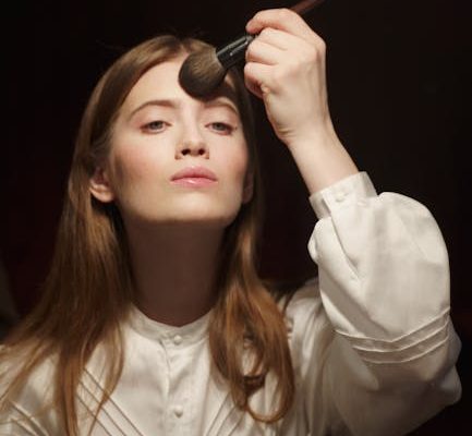 How to Get a Visa for a Shadow Theater Tour