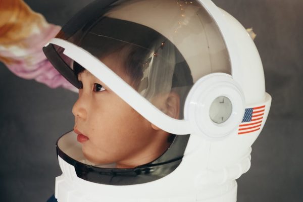 Why Astronomy Courses Inspire Wonder and Curiosity