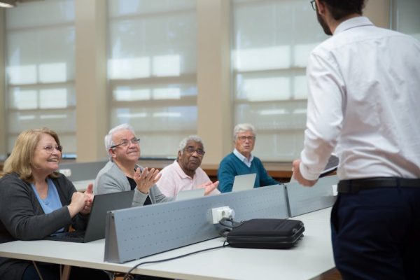 How to Use Learning Circles in Your Course Community