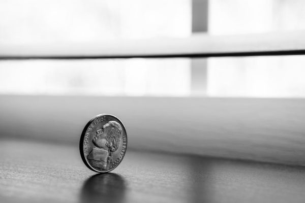 How to Build Wealth While Maintaining Life Balance