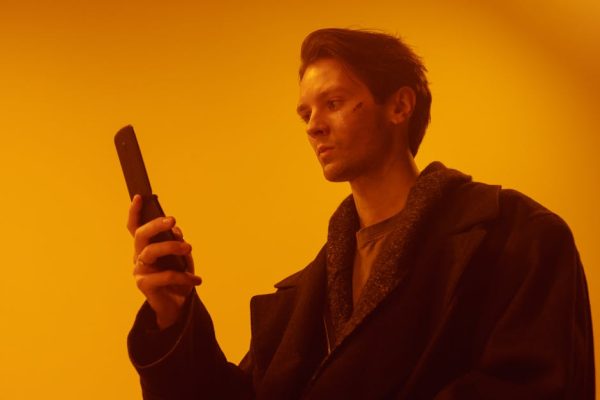 Why Some People Still Use Flip Phones