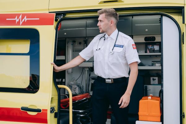 How Car Emergency Corridor Assistance Works