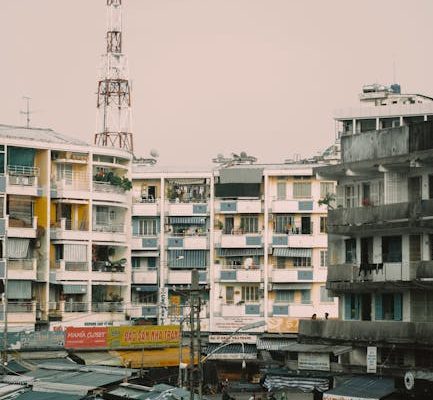 The Impact of Airbnb on Local Housing Markets